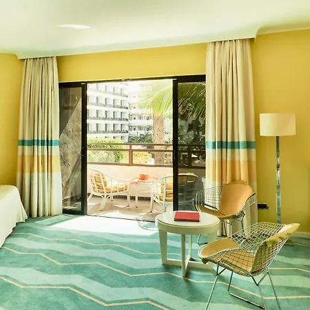 Hotel Seaside Palm