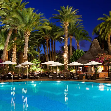 Отель Seaside Palm 5*