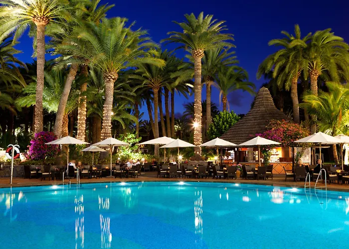 Отель Seaside Palm 5*