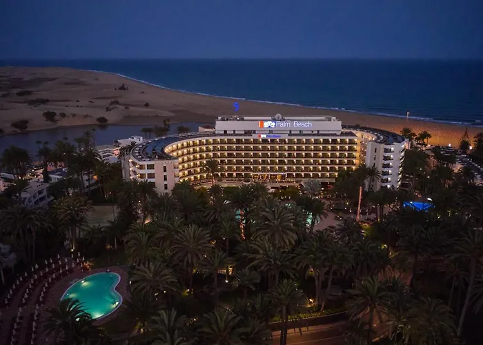 Seaside Palm Отель 5*