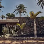 Ξενοδοχείο Seaside Palm Μασπαλόμας